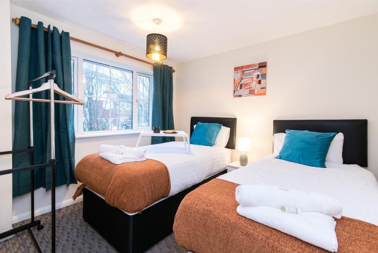 Coventry- Perchfoot 3 Bedroom Contractor And Pet-Friendly Spacious House By Sublime Stays Exteriér fotografie
